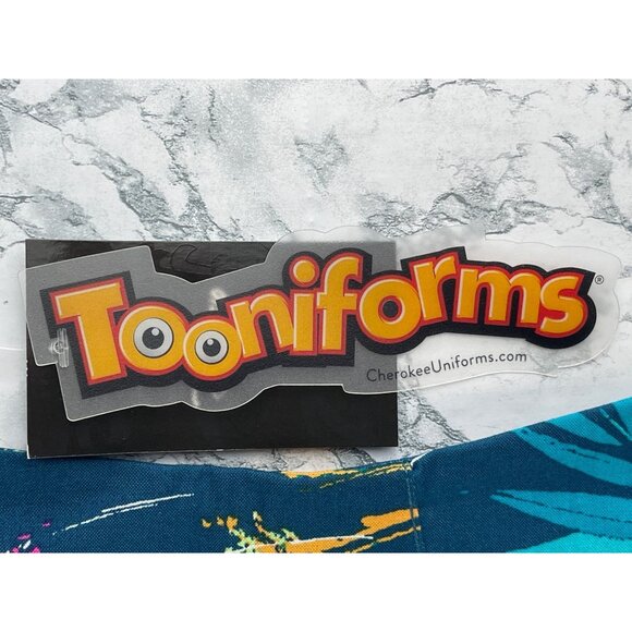 Tooniforms Size XS Winnie The Pooh & Piglet Floral Print Scrub V NeckTop - Picture 11 of 11